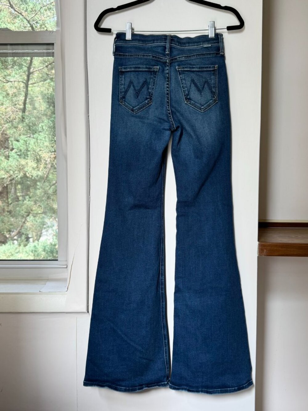 Mother The Doozy Flare Jeans in Uncharted Waters 25 - Picture 7 of 13